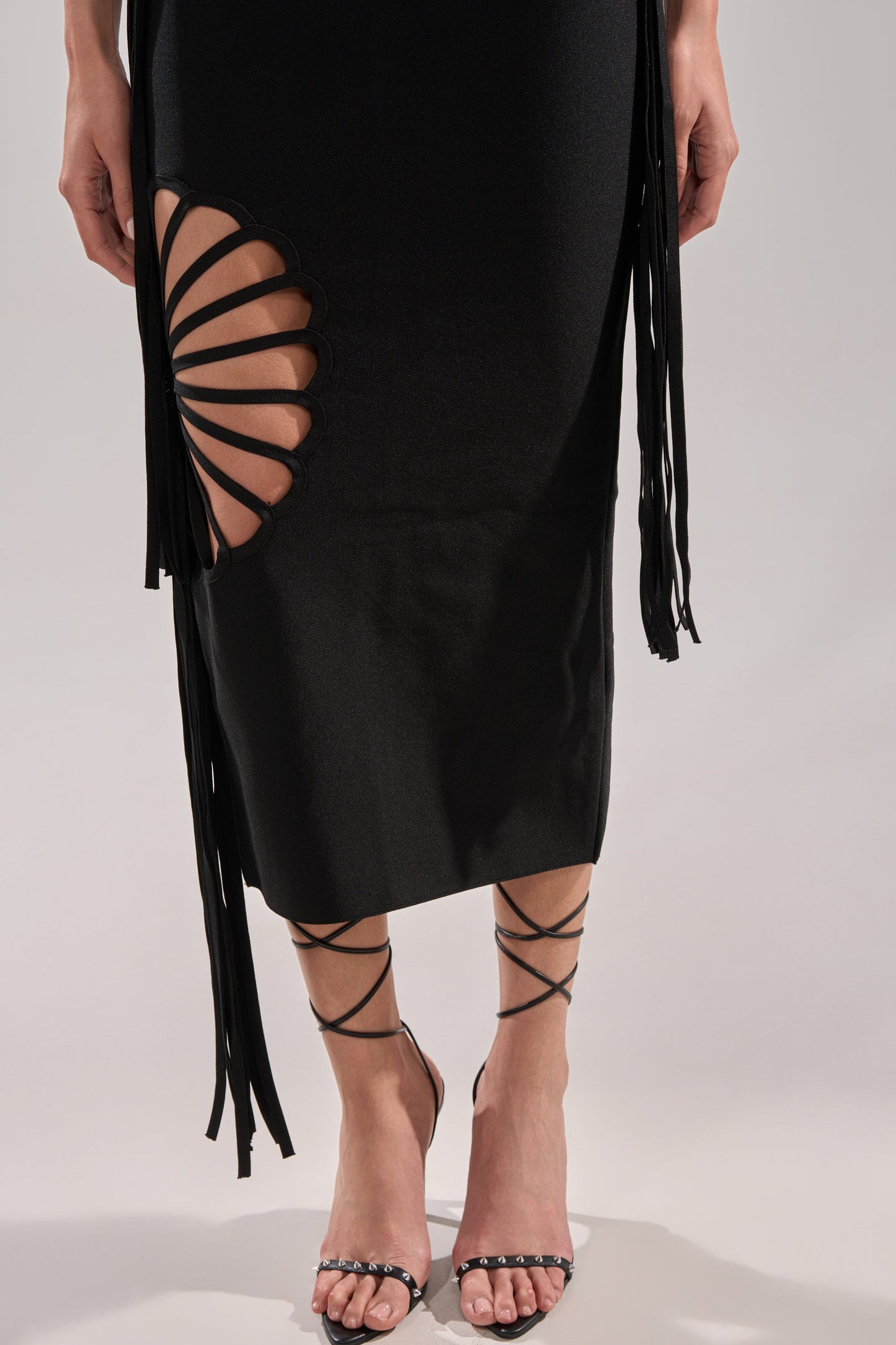 Arovena Black Spiral Cutout Fringe Sleeveless Midi Dress